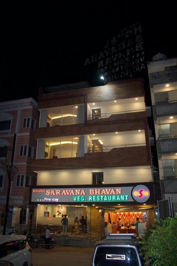 Annai In Saravana Bhavan Fine Stay And Restaurant เวลังกานี ภายนอก รูปภาพ